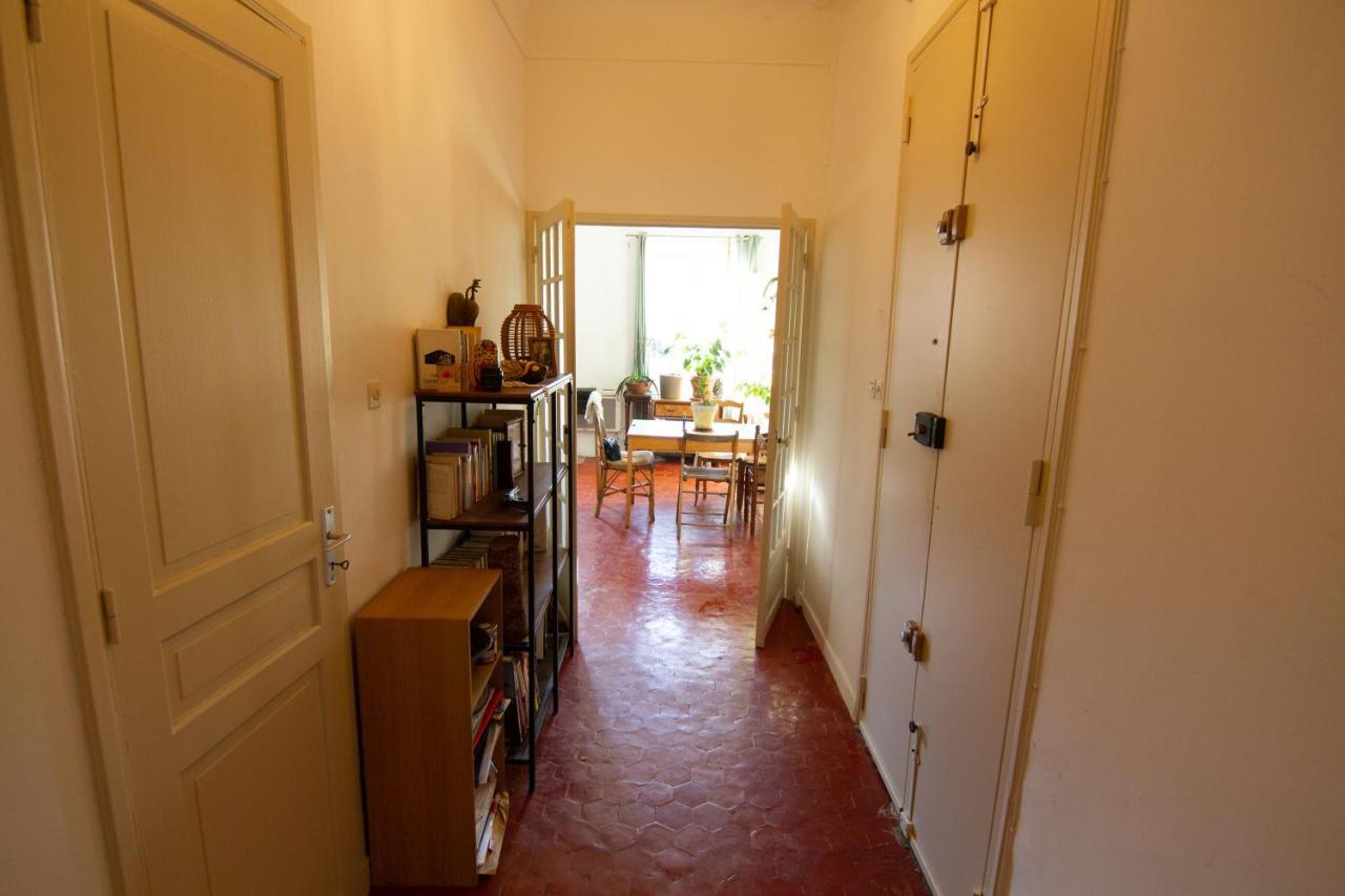 Jolie Chambre Dans Appartement Cosy En Plein Centre Marsilia Exterior foto